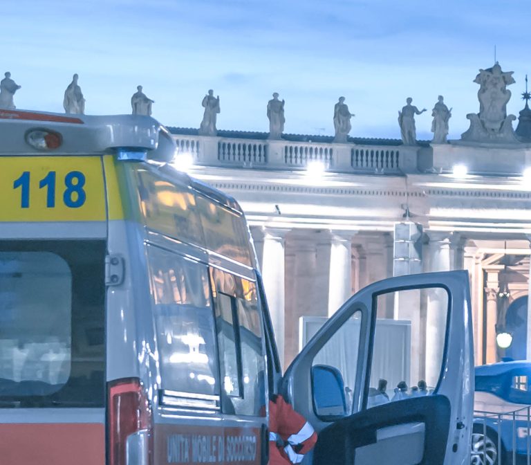 Ares 118 affida ai privati per 120 milioni di euro in tre anni 116 servizi di soccorso, intervenga la Regione